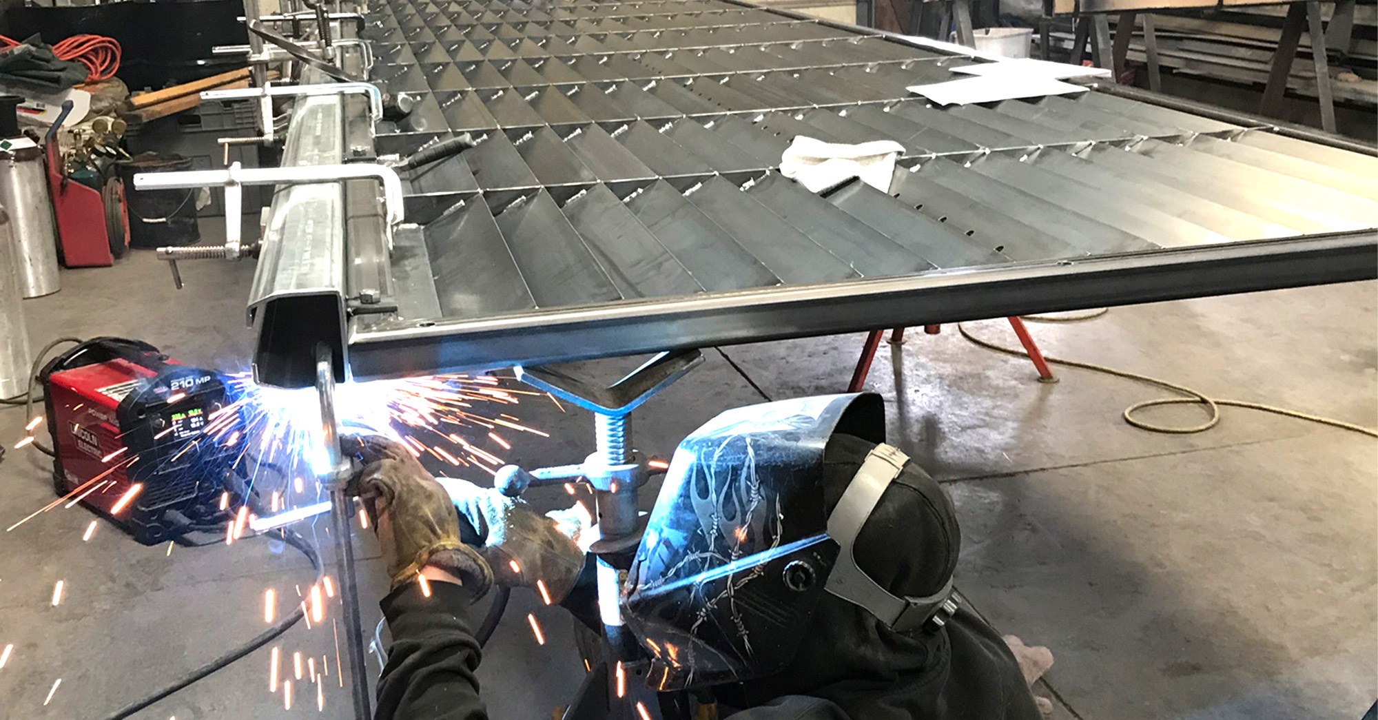 cantilever gate fabrication