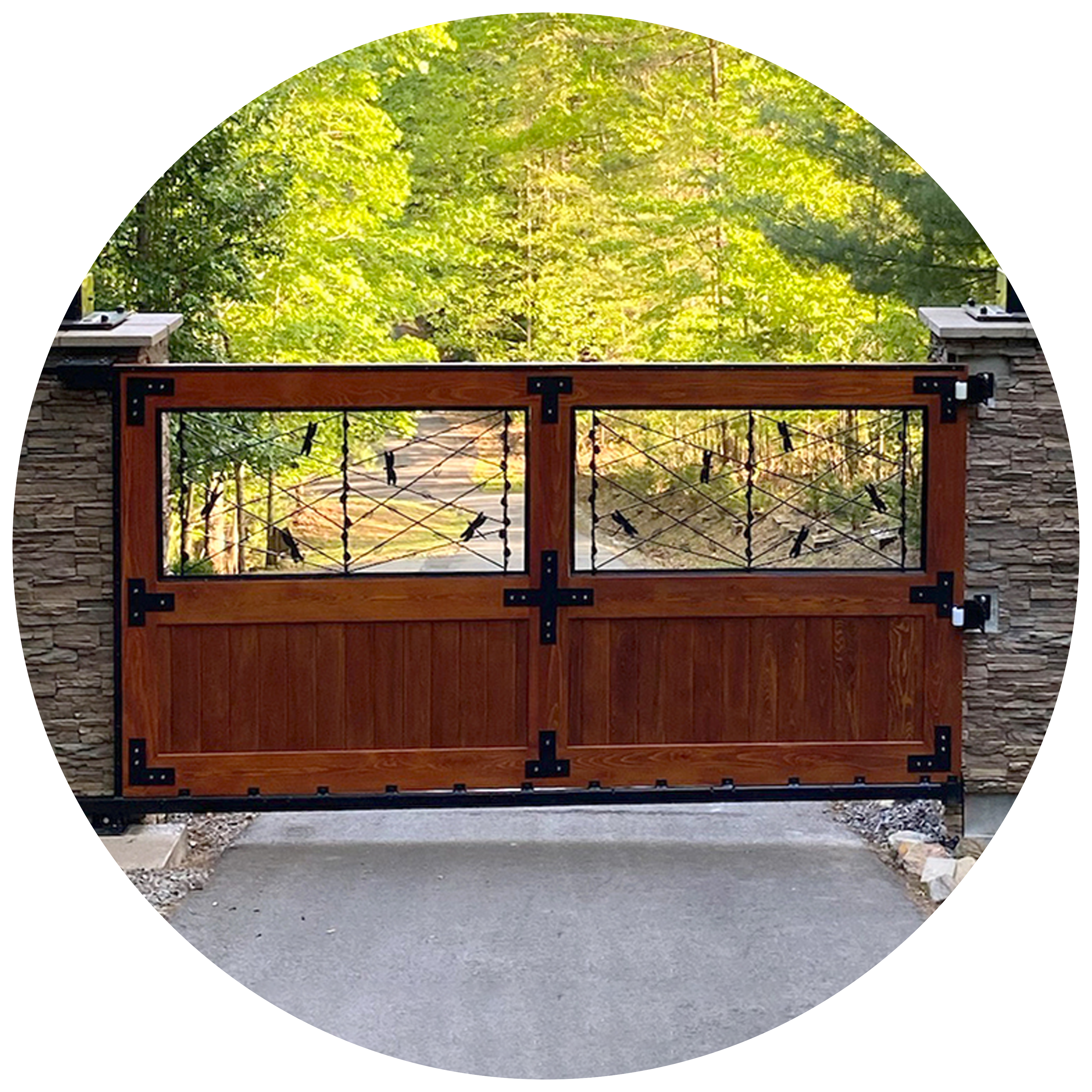 cantilever gate installation image 01